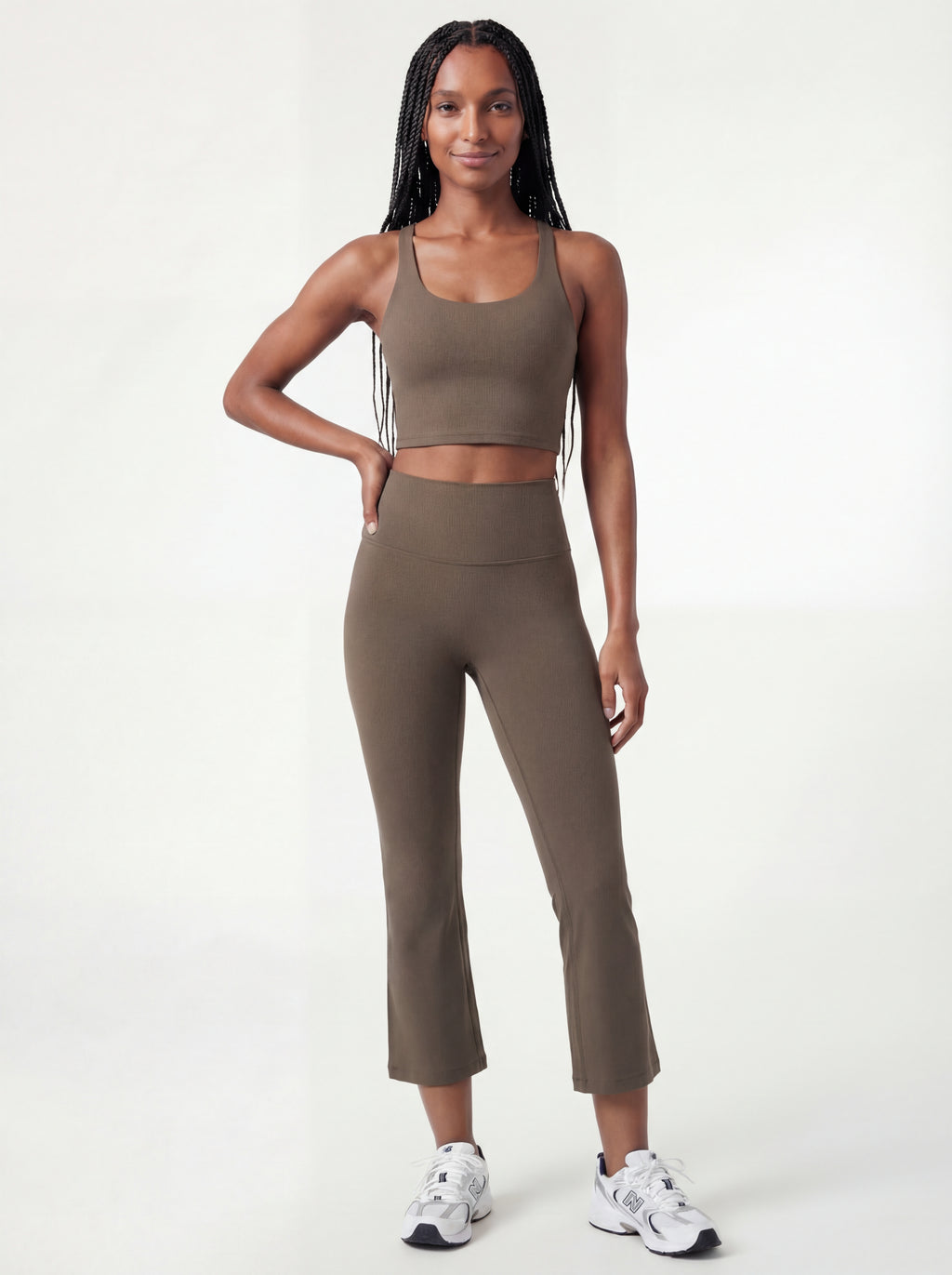IMAGES BROWN Micro-Flare Sculpt Training Pants