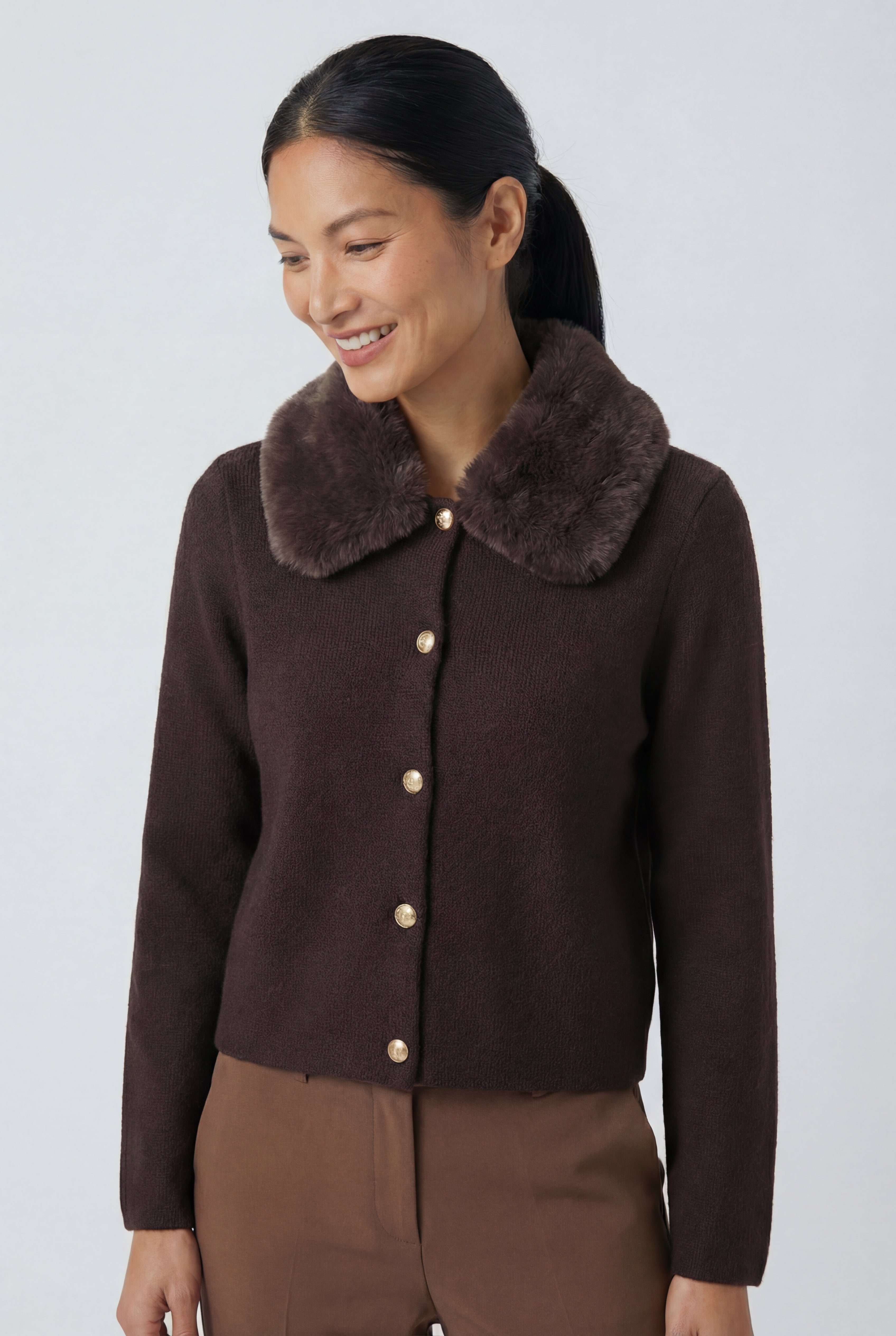 Vamp Collar Cardigan