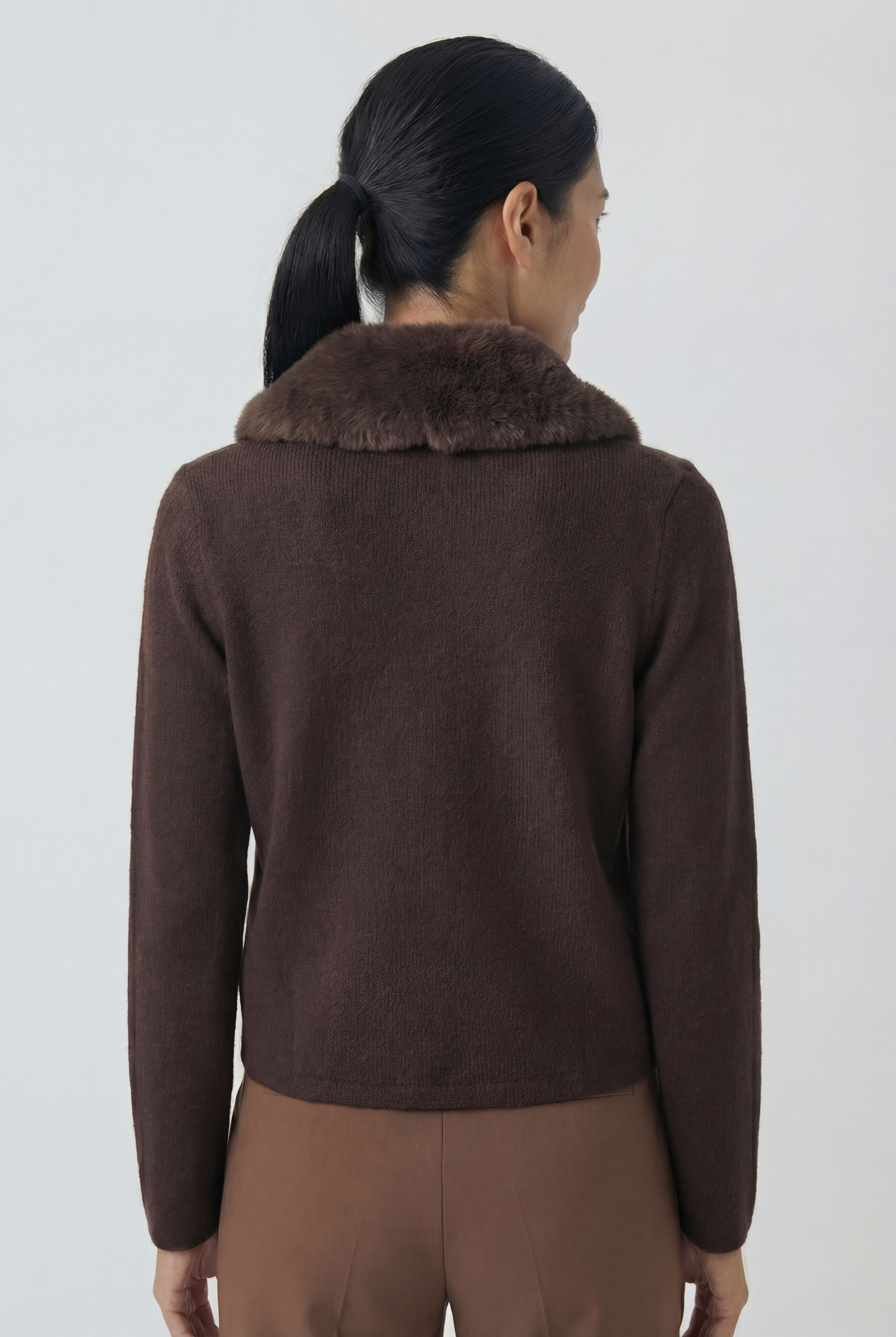 Vamp Collar Cardigan