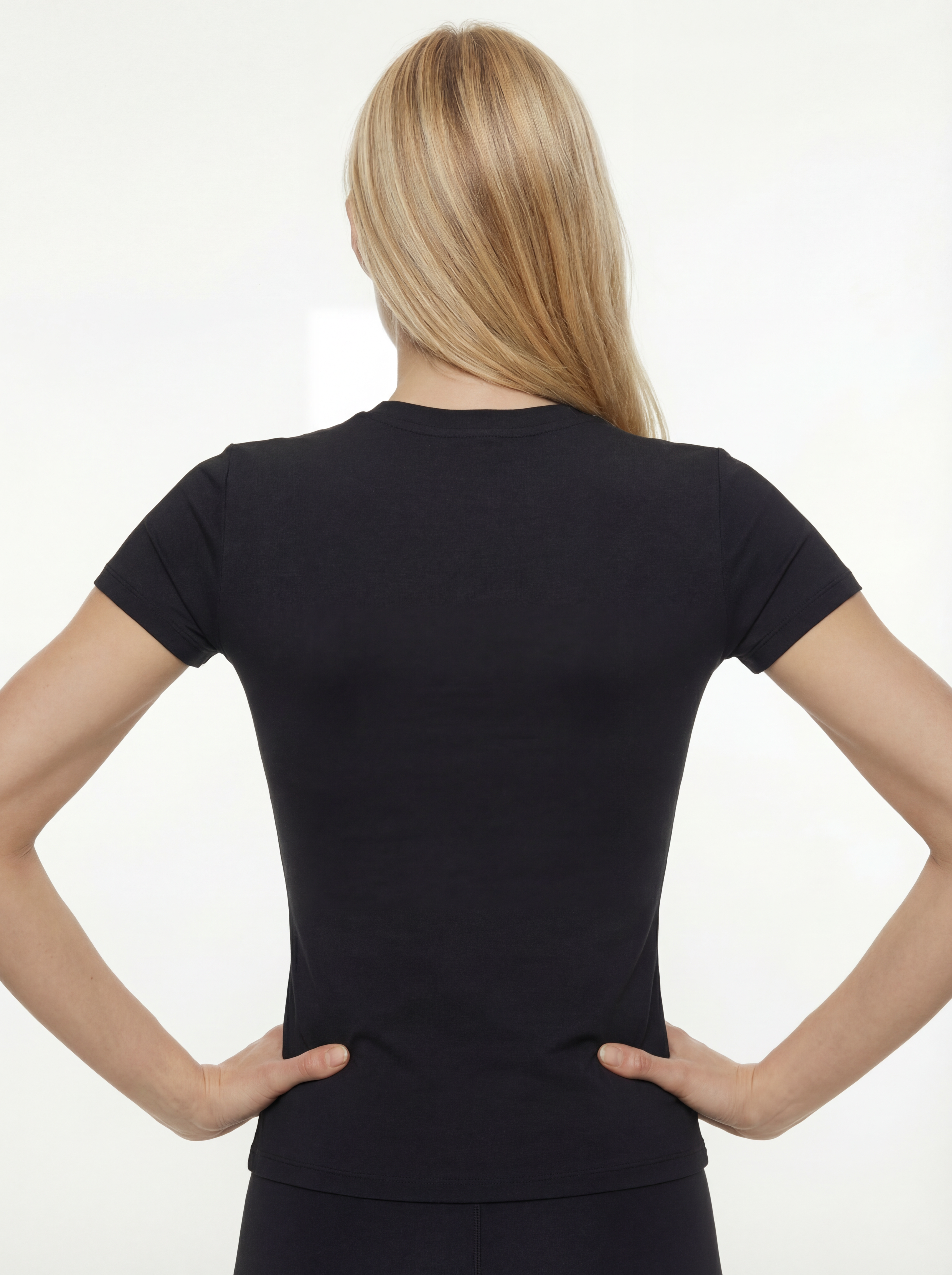 SculptFit Performance Tee xx HERO