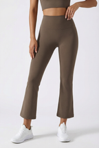 Micro-Flare Sculpt Training Pants, Tea Brown