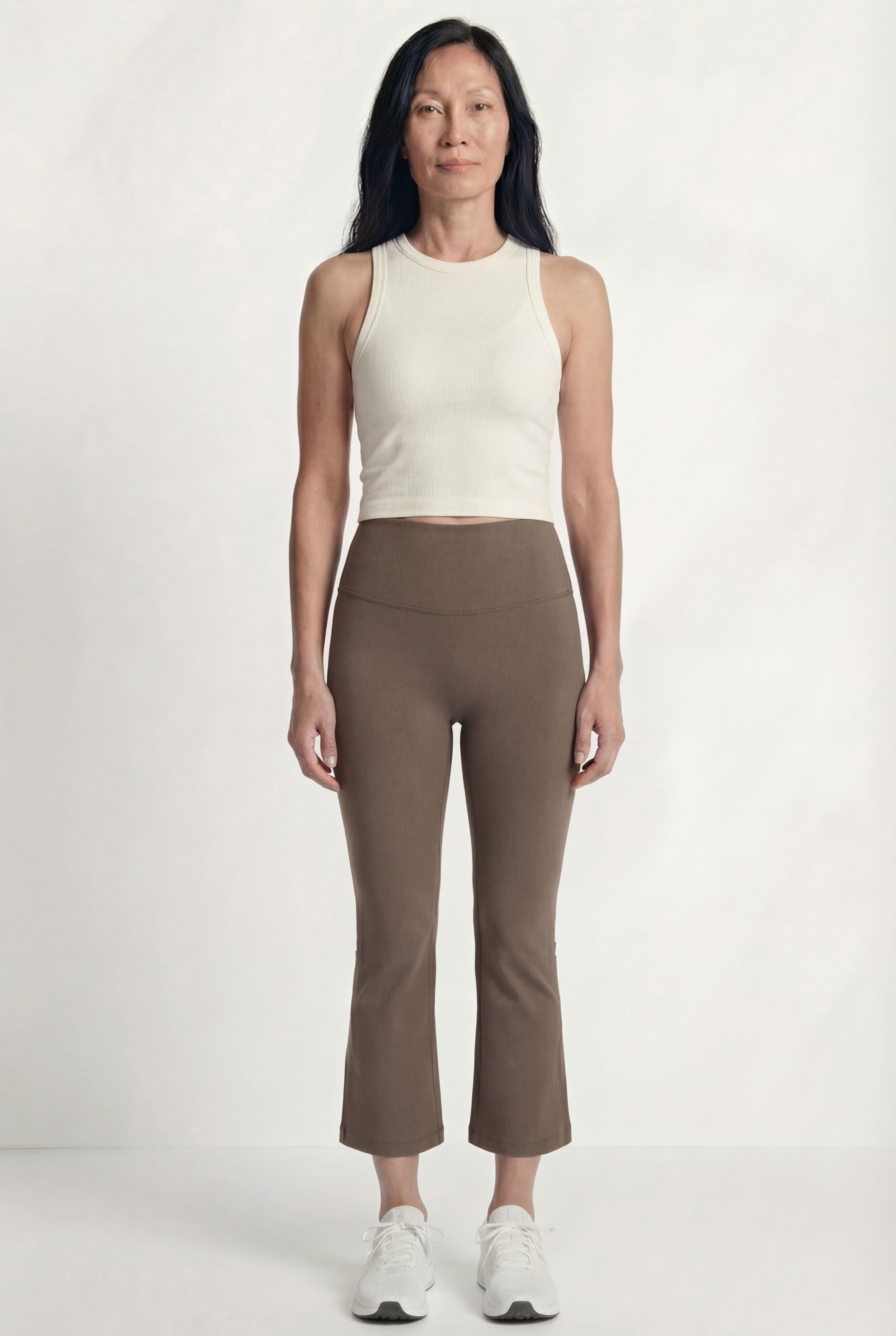 Micro-Flare Sculpt Training Pants, Tea Brown