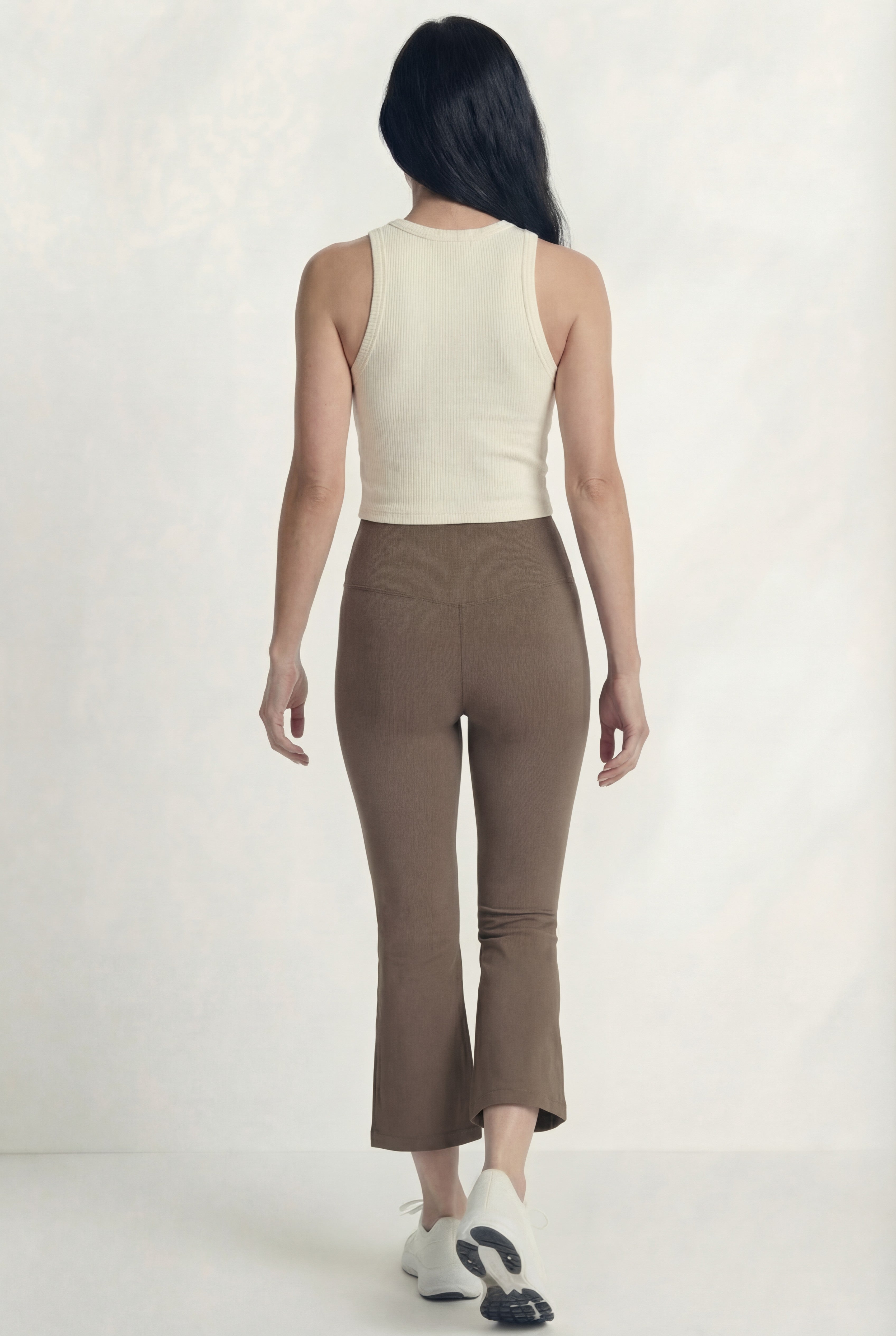 Micro-Flare Sculpt Training Pants, Tea Brown